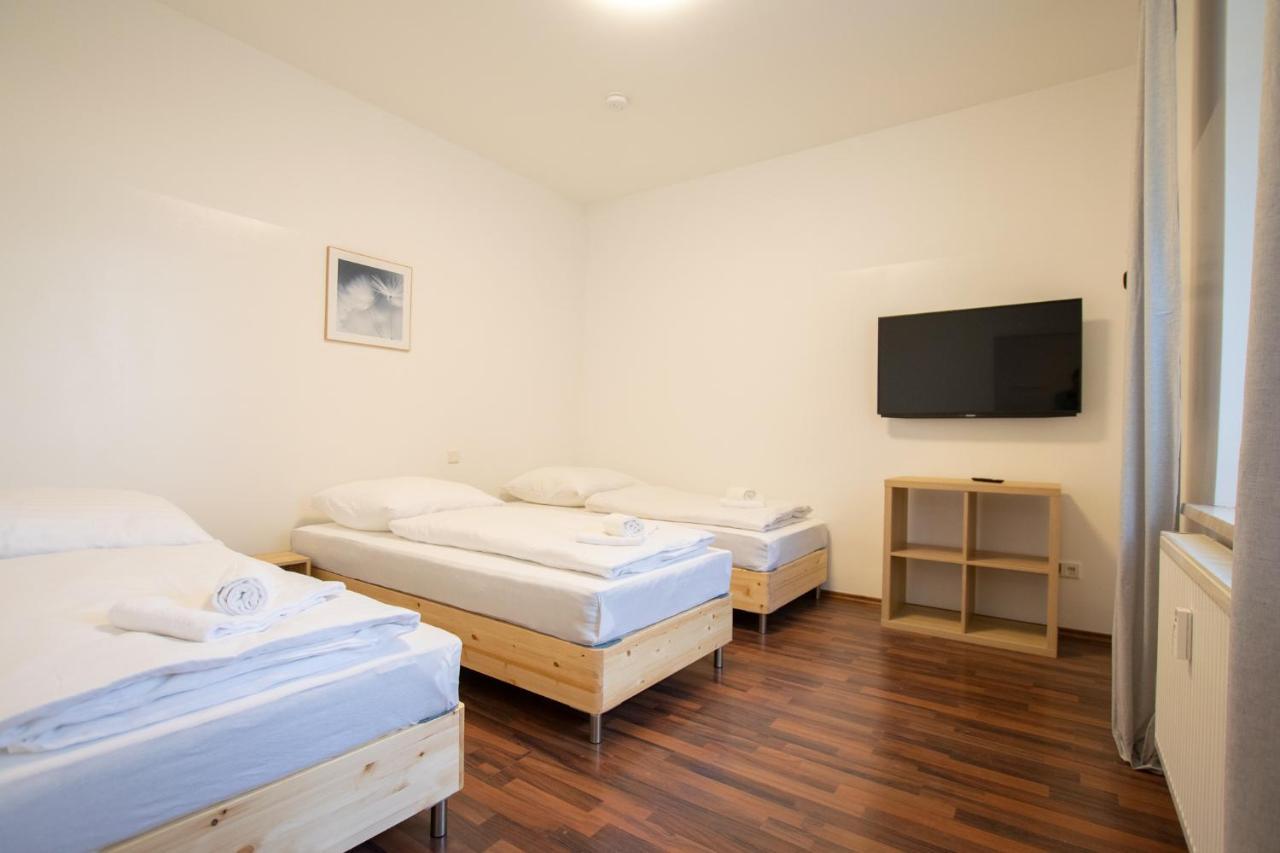 Raj Living - 1 Or 4 Room Apartments - 15 Min To Messe Dus - 10 Min Old Town Dus 杜塞尔多夫 外观 照片