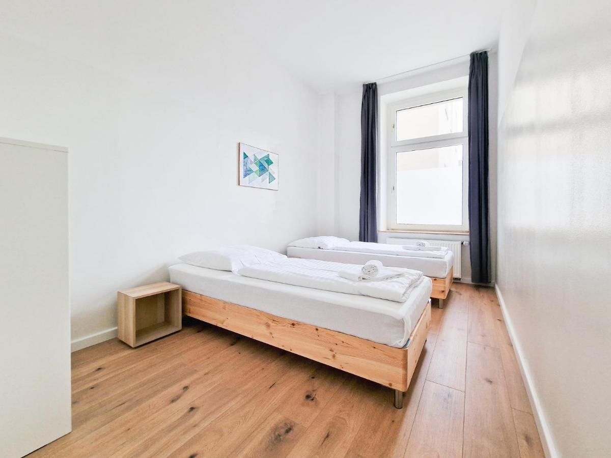 Raj Living - 1 Or 4 Room Apartments - 15 Min To Messe Dus - 10 Min Old Town Dus 杜塞尔多夫 外观 照片